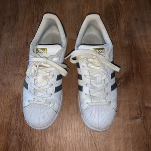 Adidas Superstars Dark Grey stripe